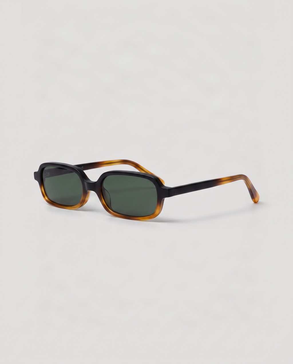 martini lentes de sol freddi, vista diagonal