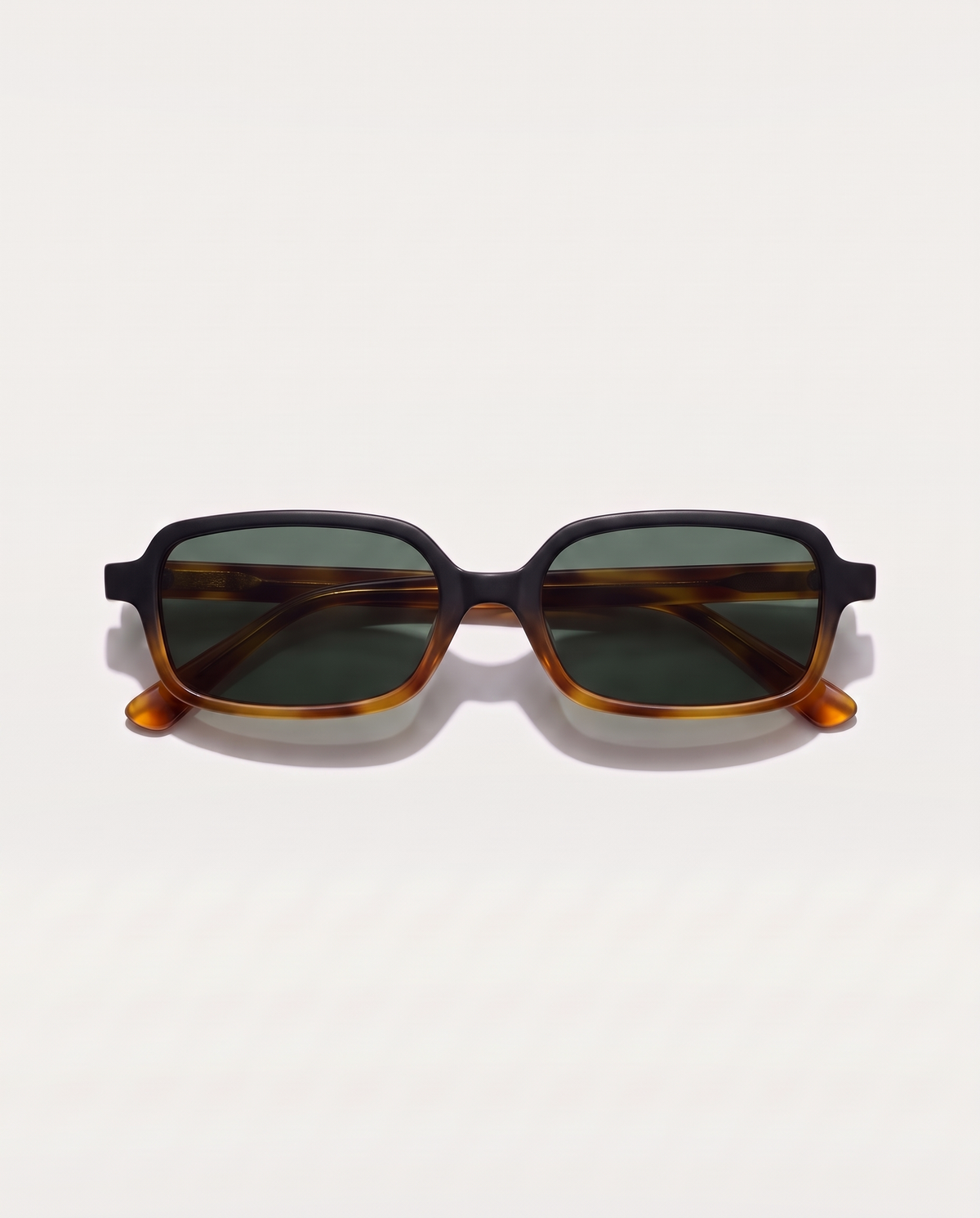 martini lentes de sol freddi, doblados