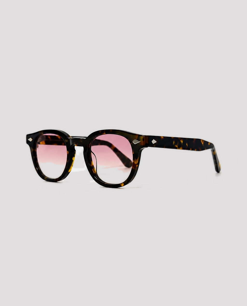 lentes de sol freddi pinot, acetato carey con lente rosa degradado, vista tres cuartos